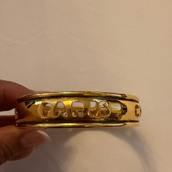 CHANEL vintage 1980s Bangle Bracelet with COA